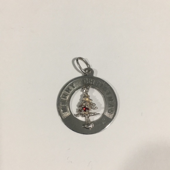 14k White Gold Merry Christmas Round Pendant Charm